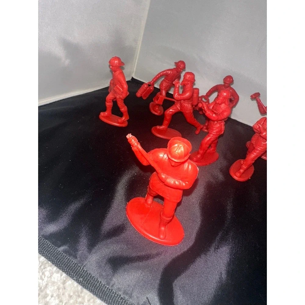 Four Brave Firemen Red Plastic Toy Figures Set of 11 Firefighter Action Poses